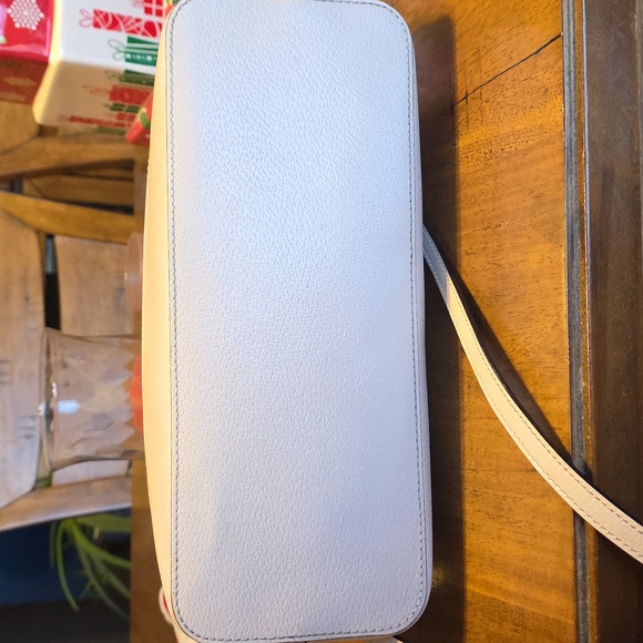 Kate Spade New York Wellesley Small Rachelle leather handbag.  - Picture 6 of 16